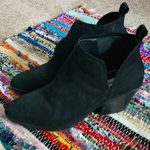 STEVE MADDEN FRESKO SUEDE ANKLE BOOTS 7.5M